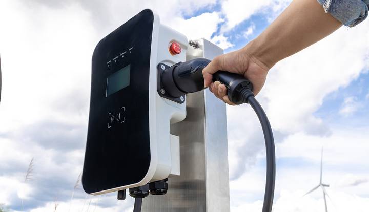 EV Car Charger Types: How They Work - Savvy Techy